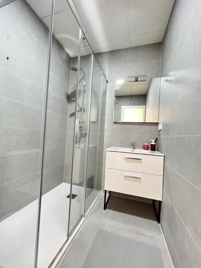 Apartmán Acogedor Infanta Mercedes Madrid Exteriér fotografie