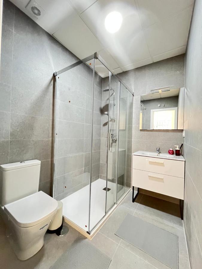 Apartmán Acogedor Infanta Mercedes Madrid Exteriér fotografie