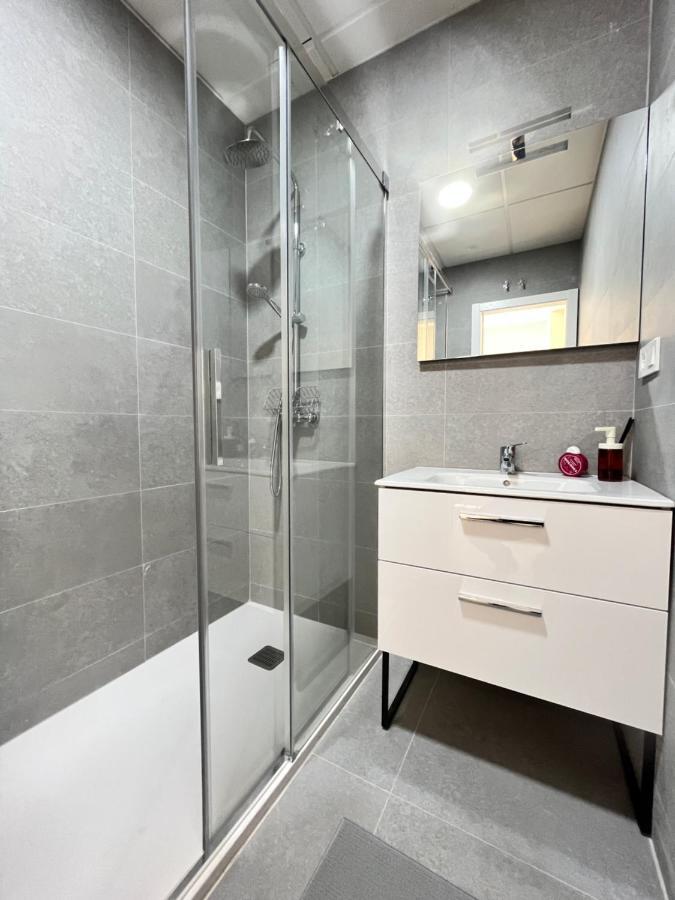 Apartmán Acogedor Infanta Mercedes Madrid Exteriér fotografie