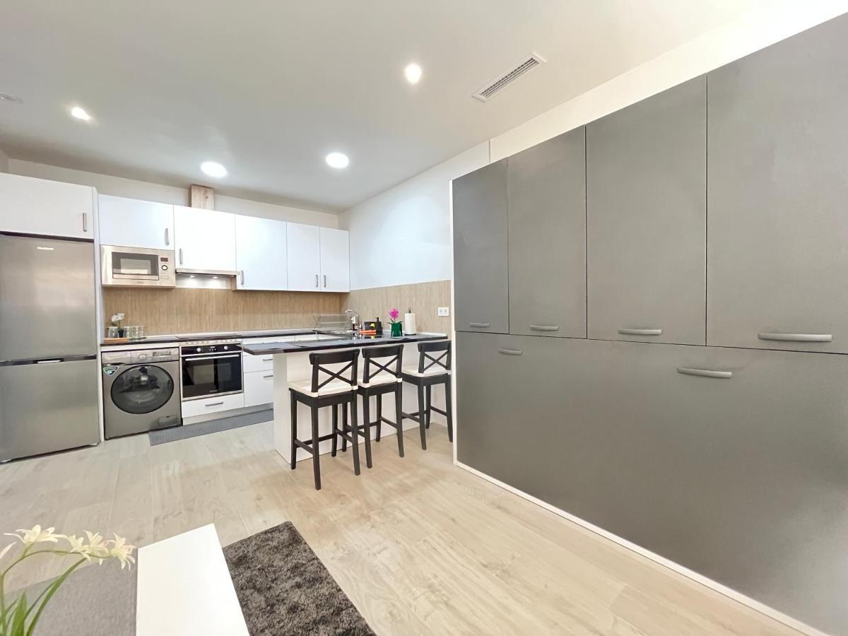 Apartmán Acogedor Infanta Mercedes Madrid Exteriér fotografie