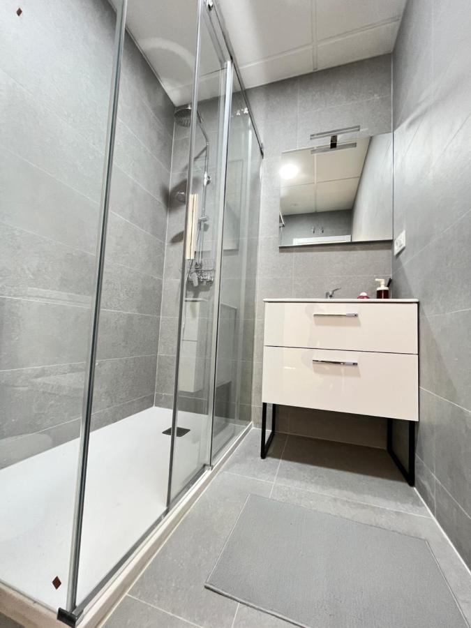 Apartmán Acogedor Infanta Mercedes Madrid Exteriér fotografie